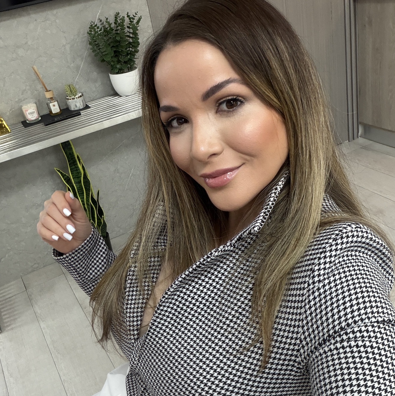 Angela Anzisi